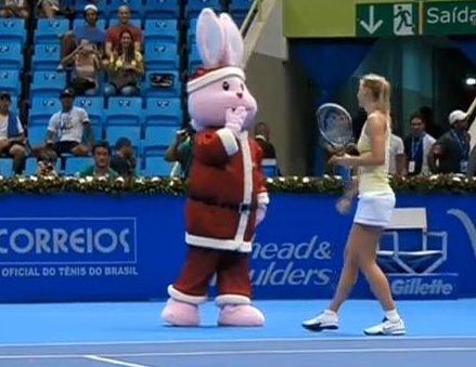 Maria Masha Sharapova Santa Claus Easter bunny pink Brazil exo 